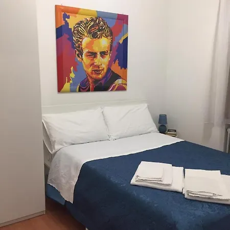 Al Teatro Lägenhet *